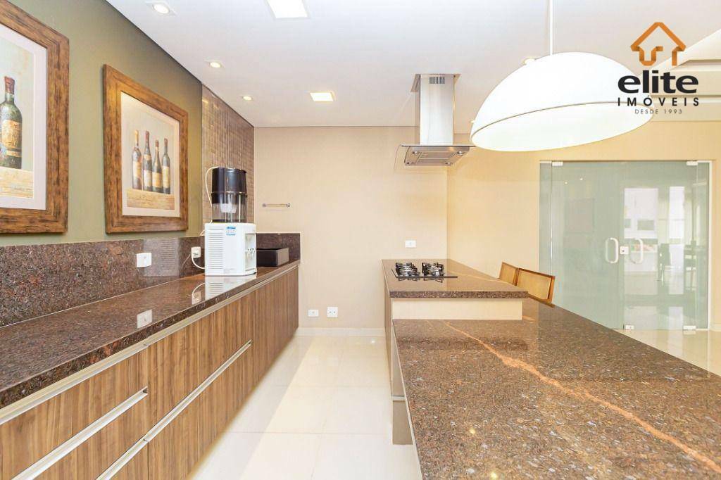 Apartamento para alugar com 3 quartos, 151m² - Foto 9