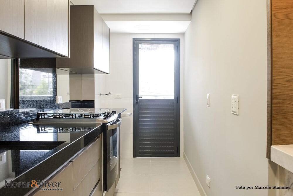 Apartamento à venda com 3 quartos, 95m² - Foto 35