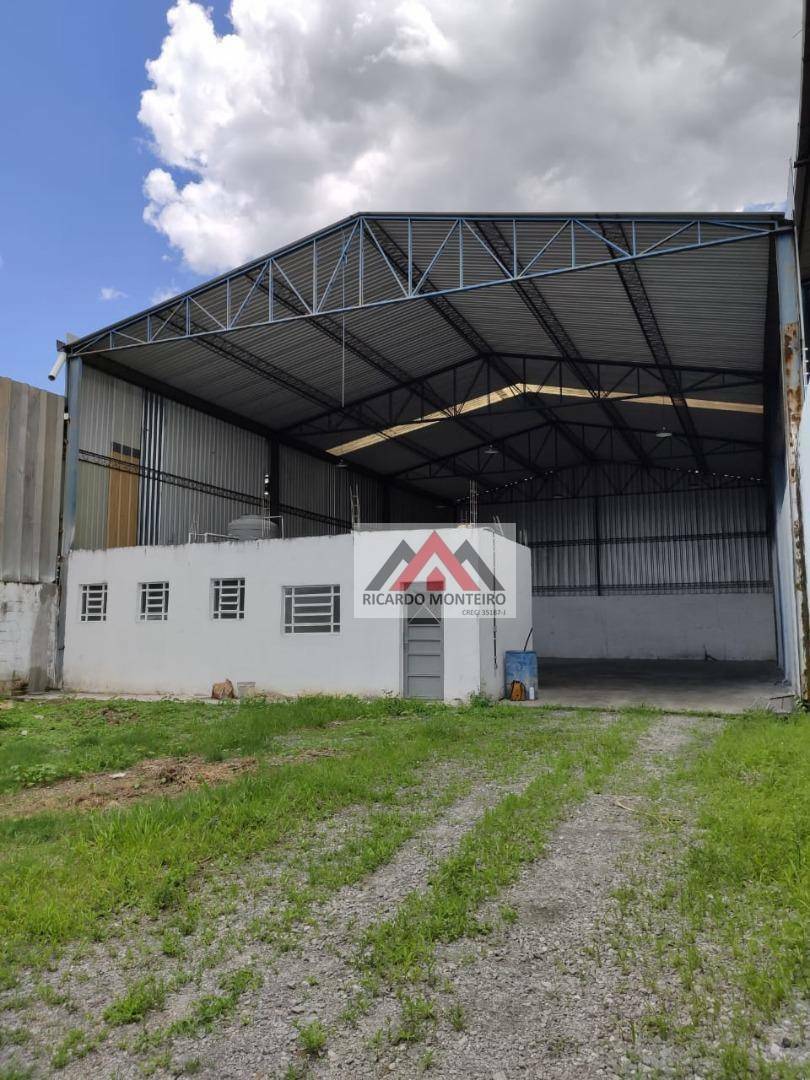 Depósito-Galpão-Armazém para alugar, 400m² - Foto 1