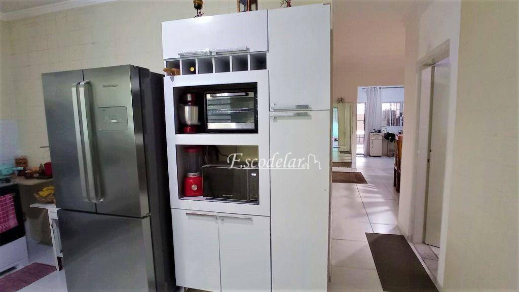 Sobrado à venda com 9 quartos, 250m² - Foto 19