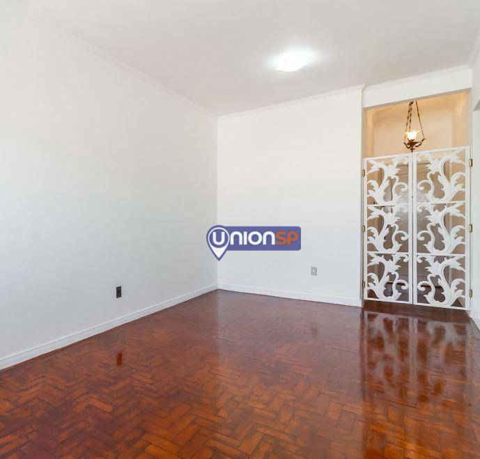 Apartamento à venda com 2 quartos, 74m² - Foto 2