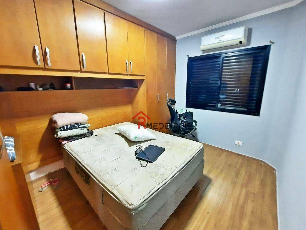 Apartamento à venda com 3 quartos, 120m² - Foto 14