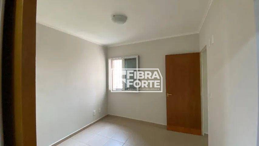 Apartamento à venda com 3 quartos, 131m² - Foto 11