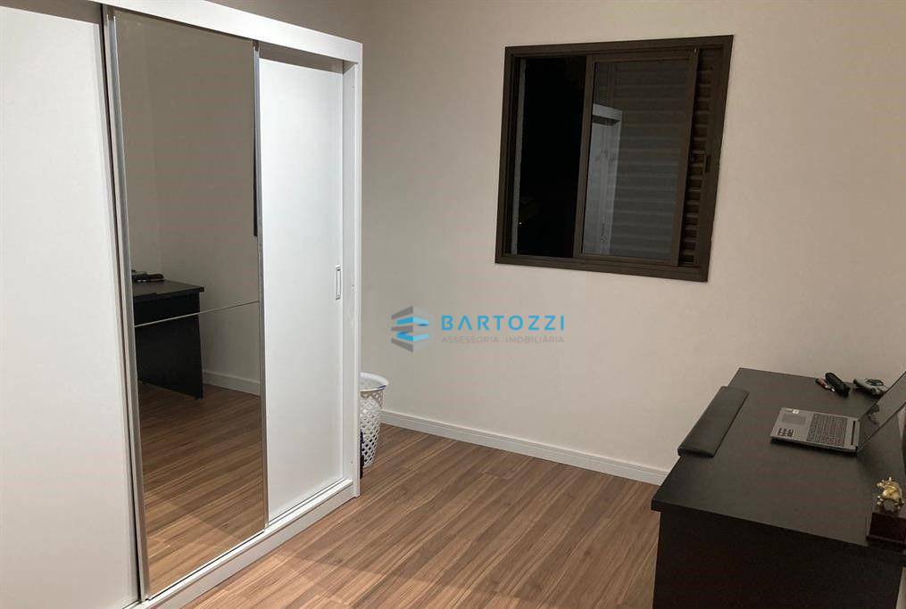 Apartamento à venda com 2 quartos, 72m² - Foto 7