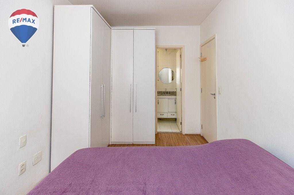 Apartamento à venda com 2 quartos, 60m² - Foto 15