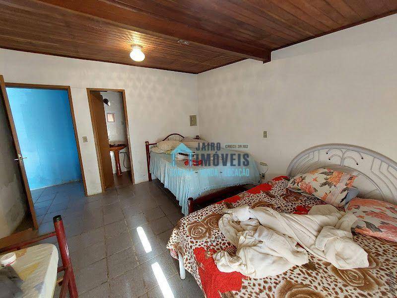 Casa à venda com 3 quartos, 300M2 - Foto 10