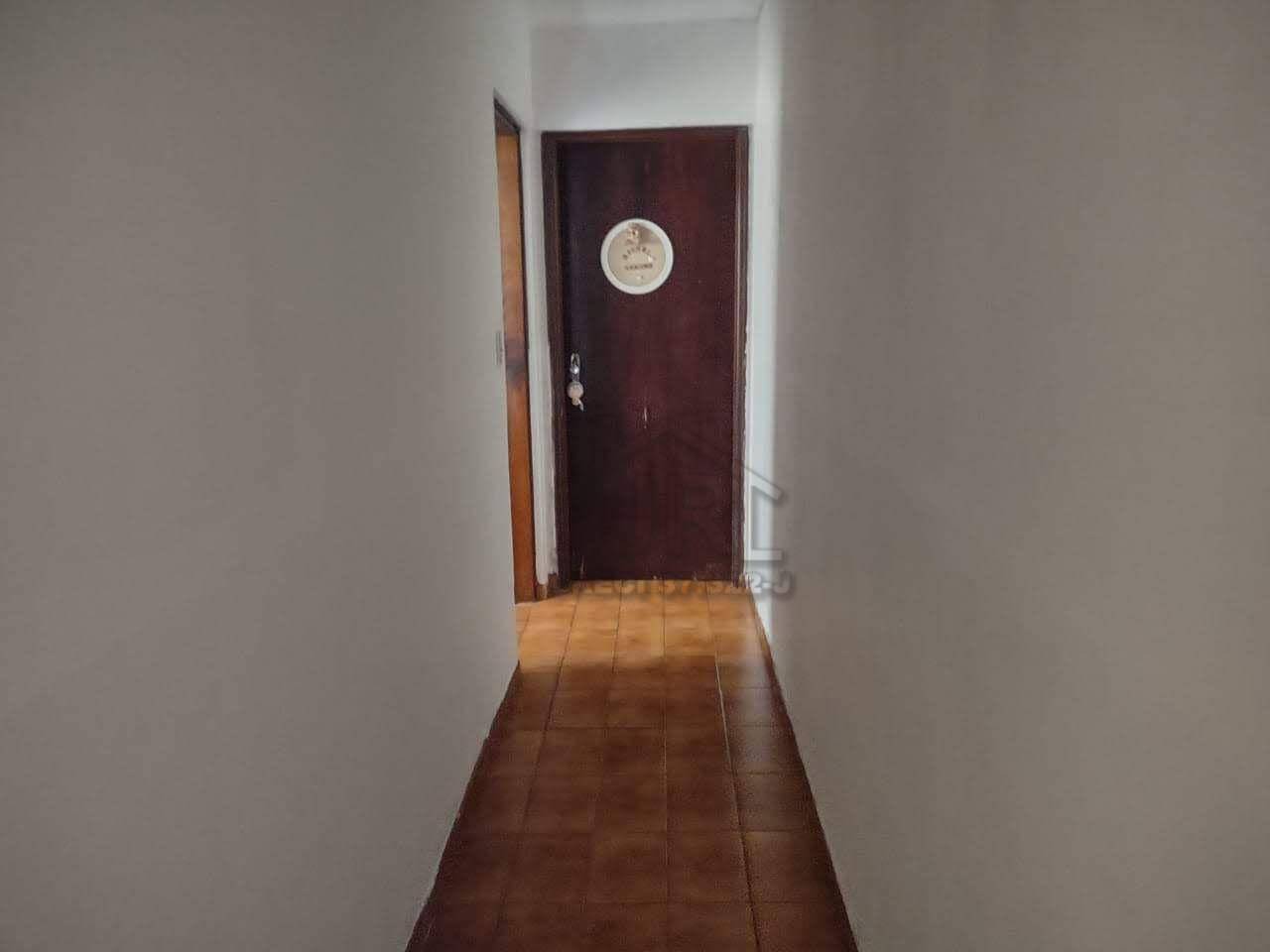 Sobrado à venda com 3 quartos, 249m² - Foto 3