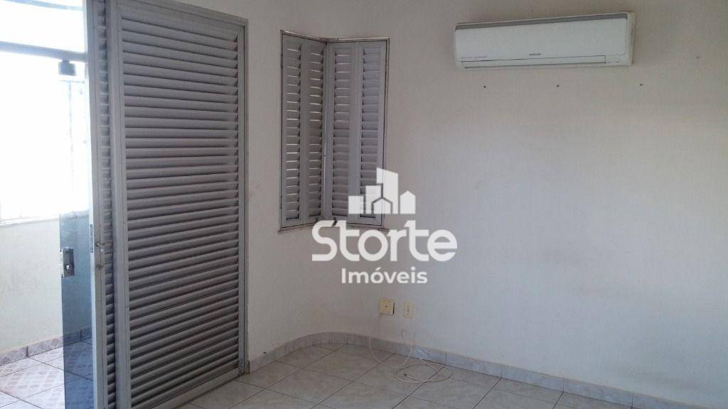 Apartamento à venda com 3 quartos, 138m² - Foto 8