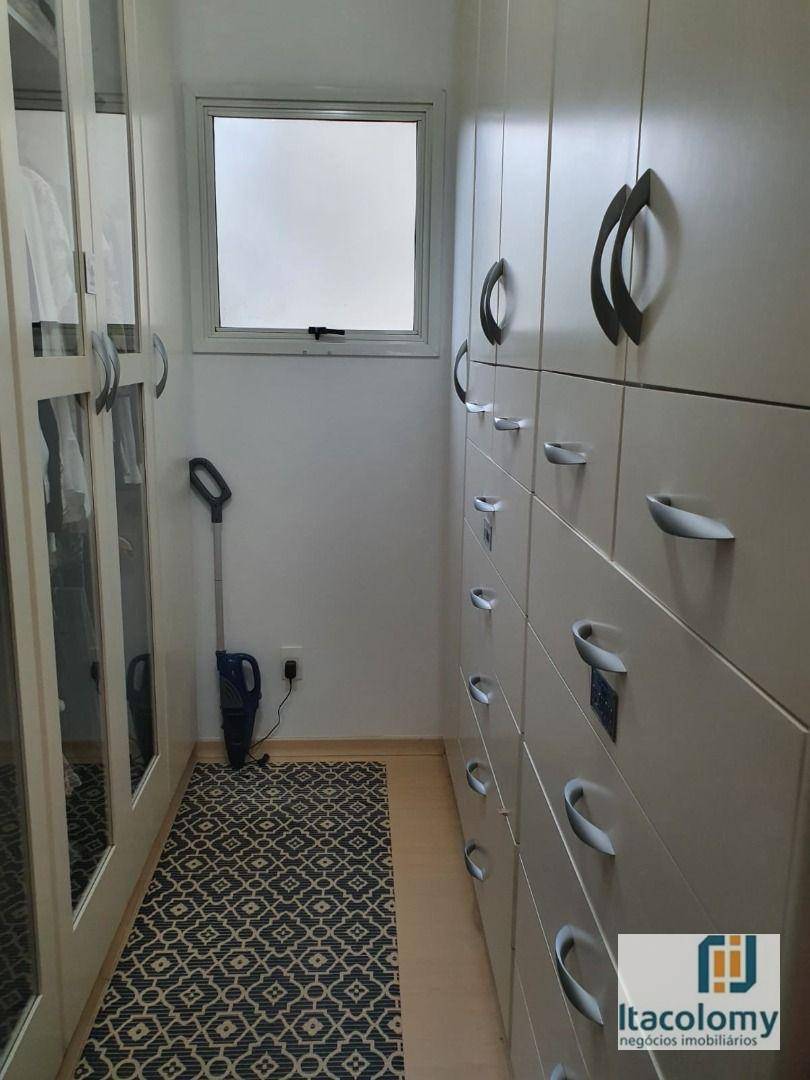 Apartamento à venda com 3 quartos, 139m² - Foto 29