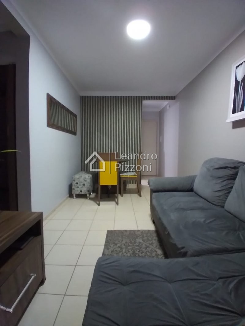 Apartamento à venda com 2 quartos, 49m² - Foto 2