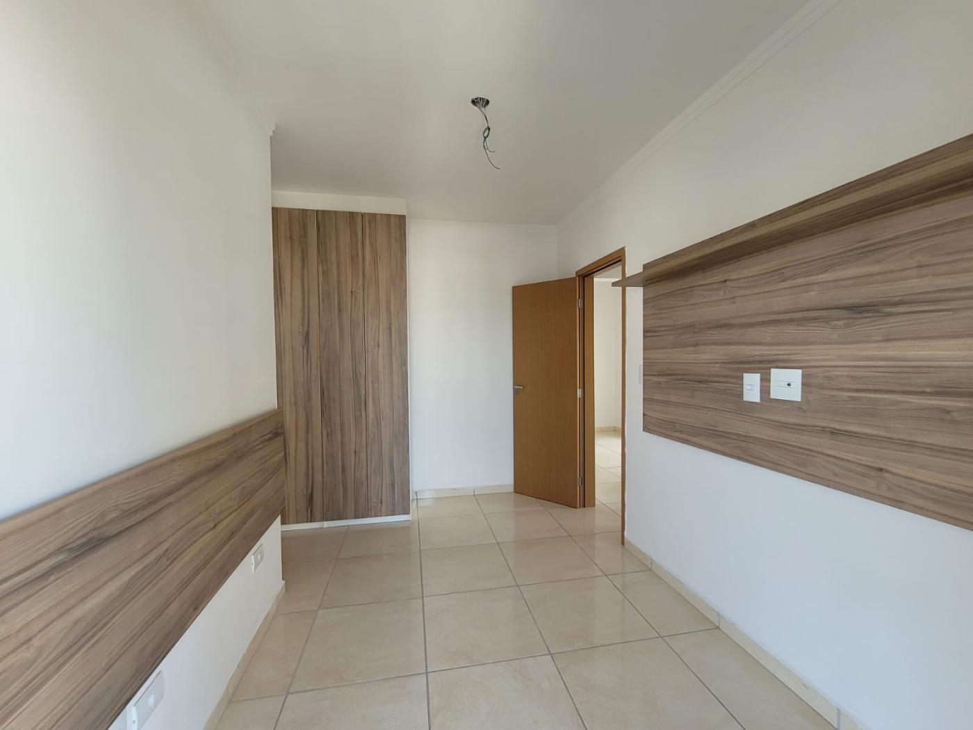 Apartamento à venda com 2 quartos, 80m² - Foto 14