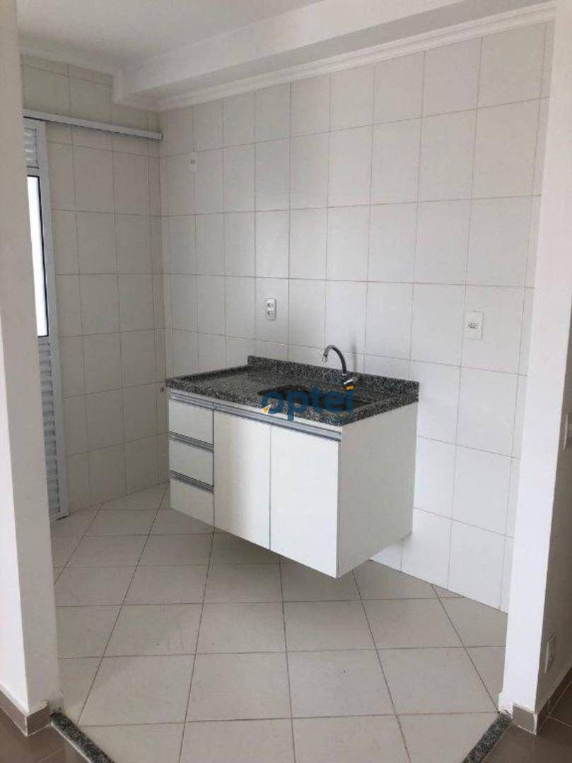 Apartamento à venda com 2 quartos, 50m² - Foto 2