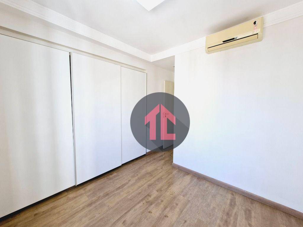 Apartamento à venda com 2 quartos, 62m² - Foto 18