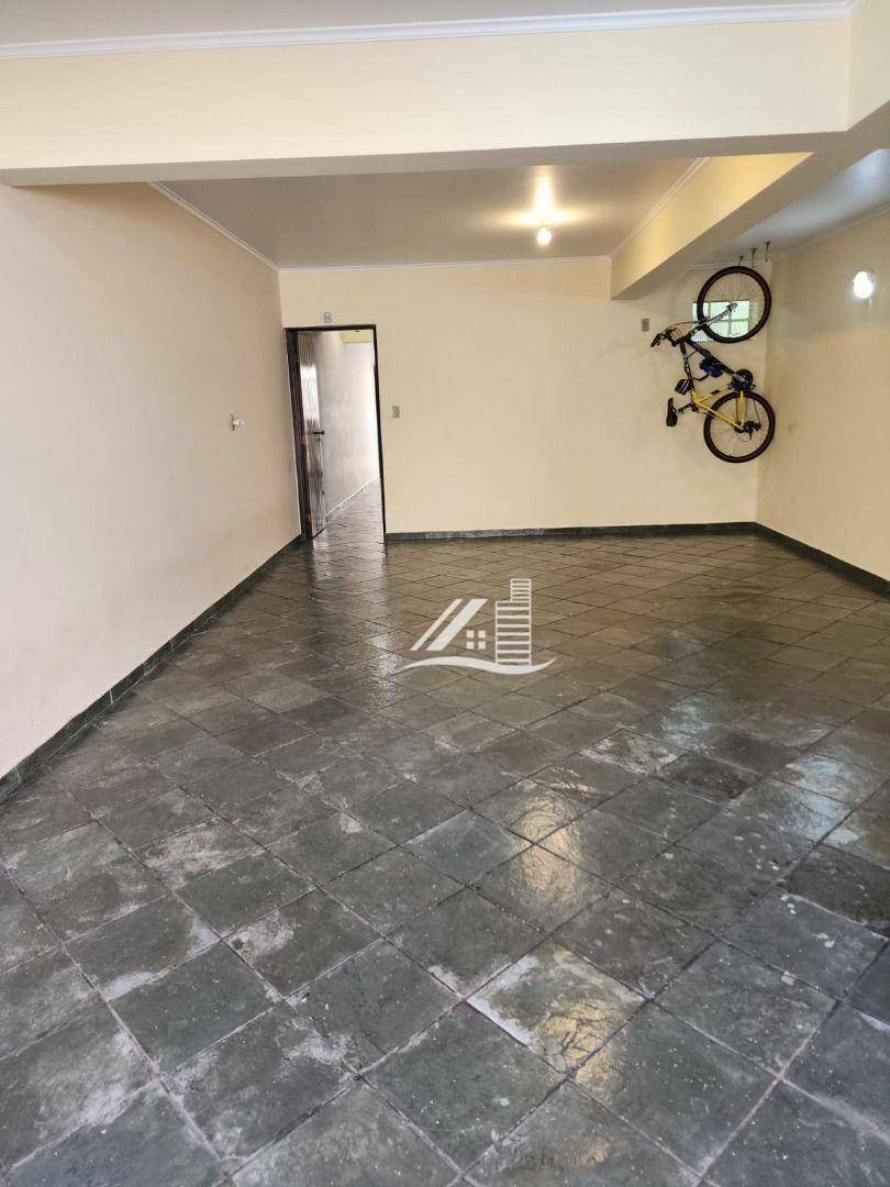 Sobrado à venda com 3 quartos, 202m² - Foto 19