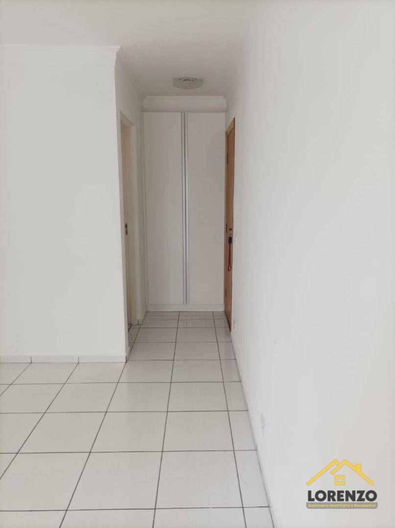 Apartamento à venda com 3 quartos, 67m² - Foto 8