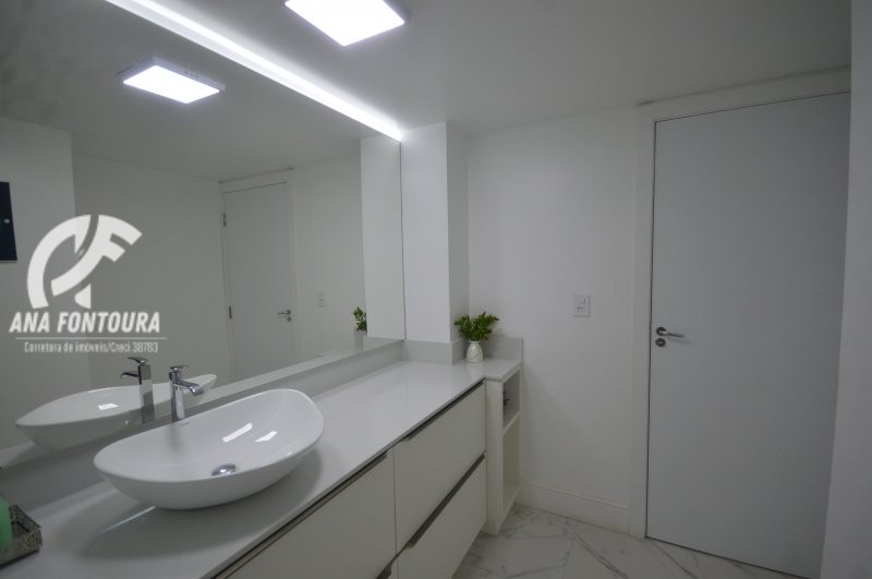 Apartamento à venda com 3 quartos, 98m² - Foto 5