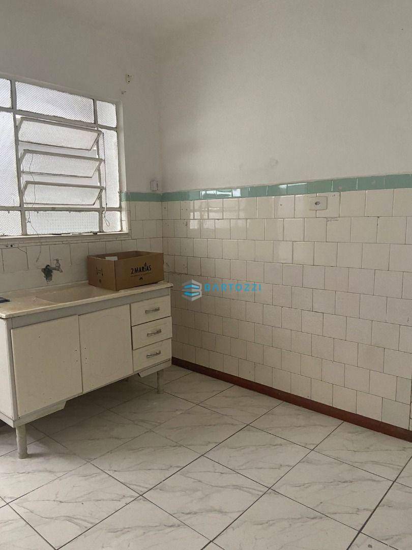 Casa à venda e aluguel com 2 quartos, 115m² - Foto 6