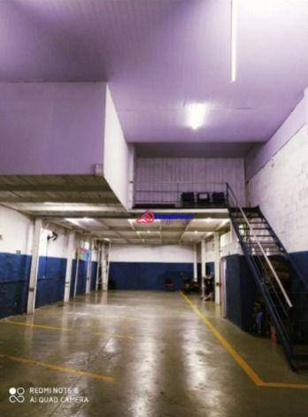 Depósito-Galpão-Armazém para alugar, 380m² - Foto 3