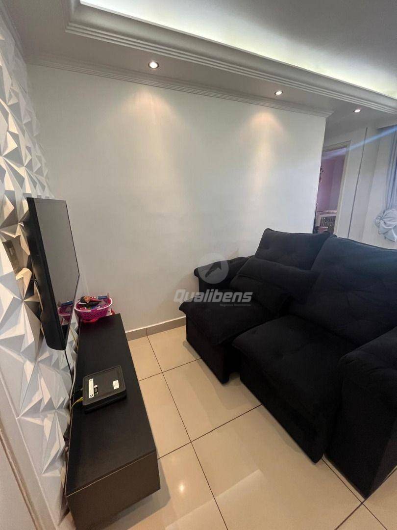 Apartamento à venda com 2 quartos, 48m² - Foto 4