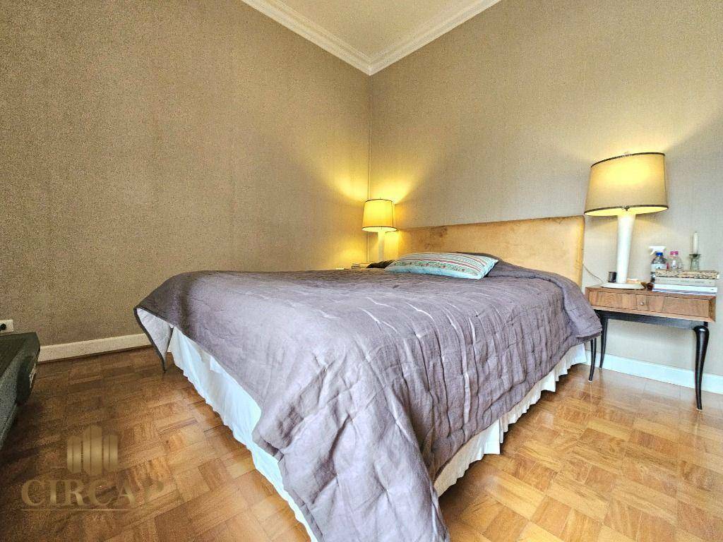 Apartamento à venda com 3 quartos, 276m² - Foto 10