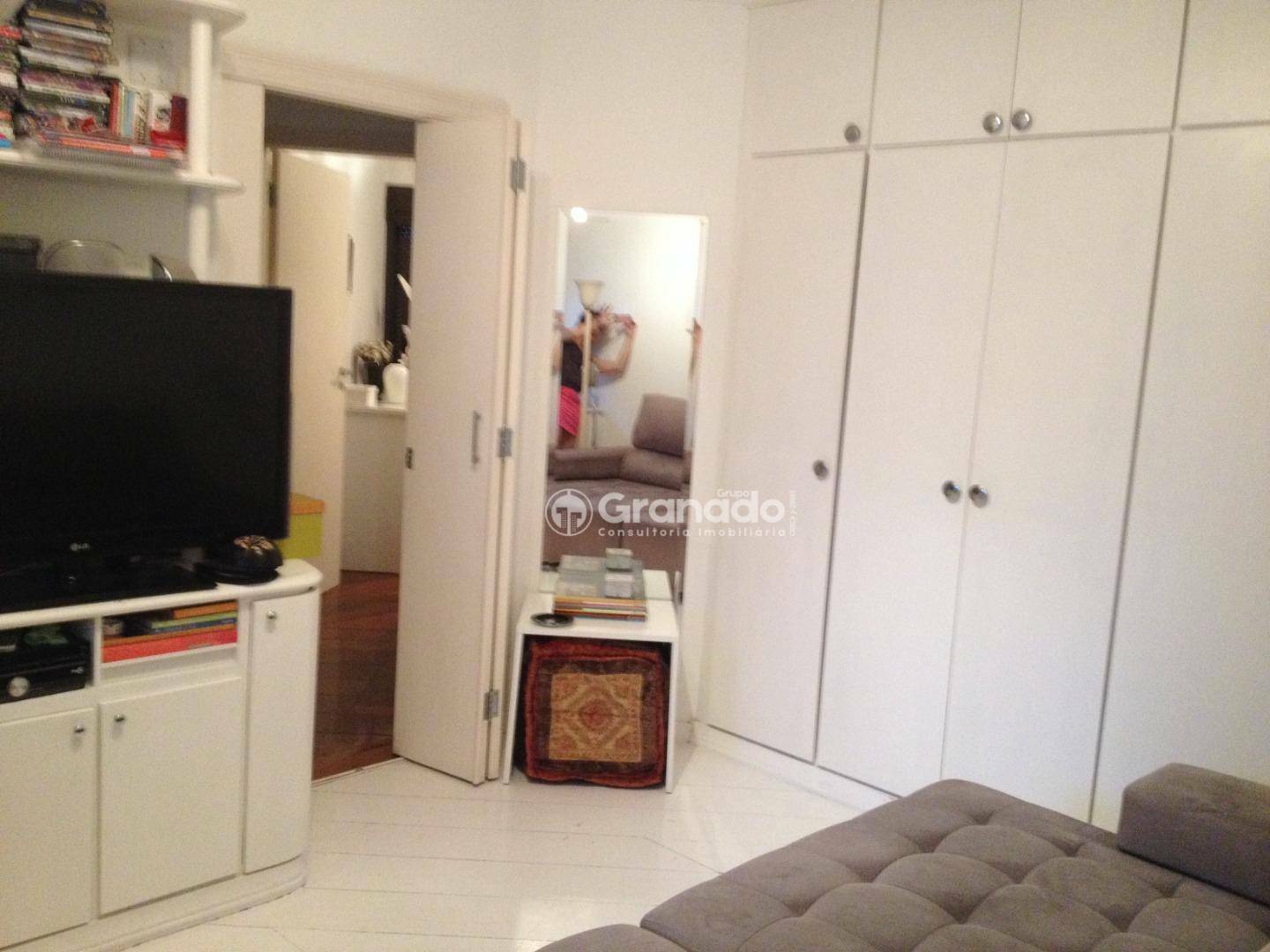 Apartamento à venda com 3 quartos, 147m² - Foto 17