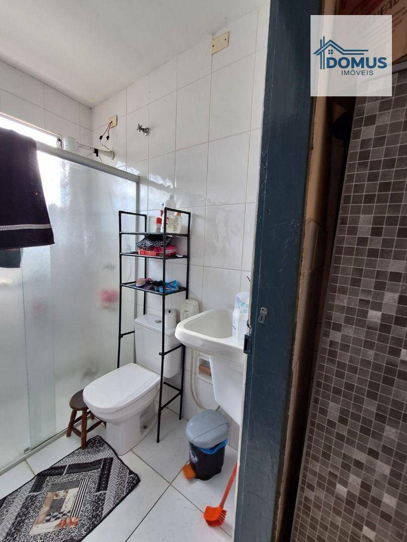 Casa à venda com 5 quartos, 152m² - Foto 12