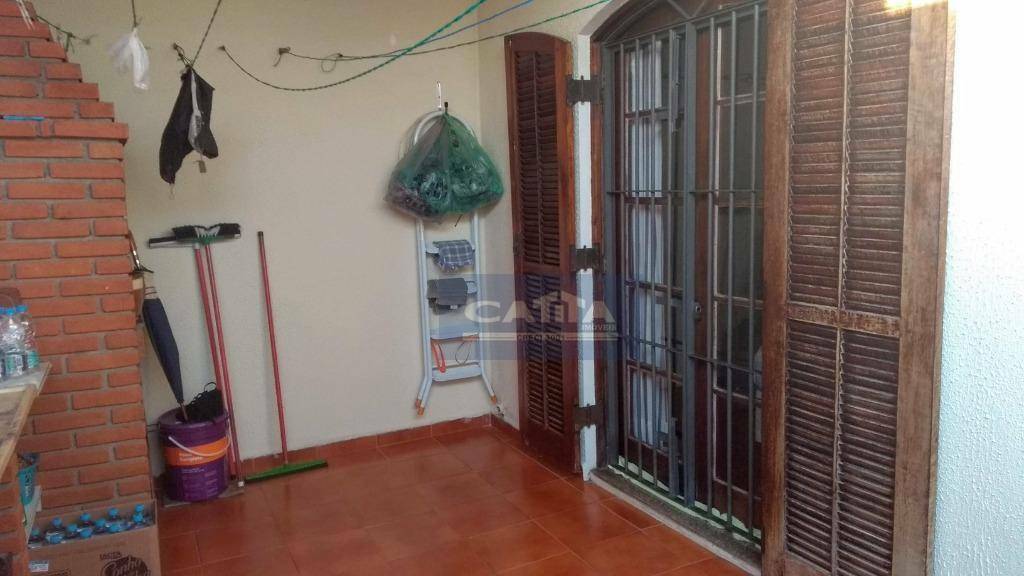 Casa à venda com 3 quartos, 96m² - Foto 19