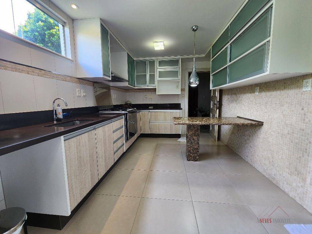 Apartamento à venda com 3 quartos, 120m² - Foto 12