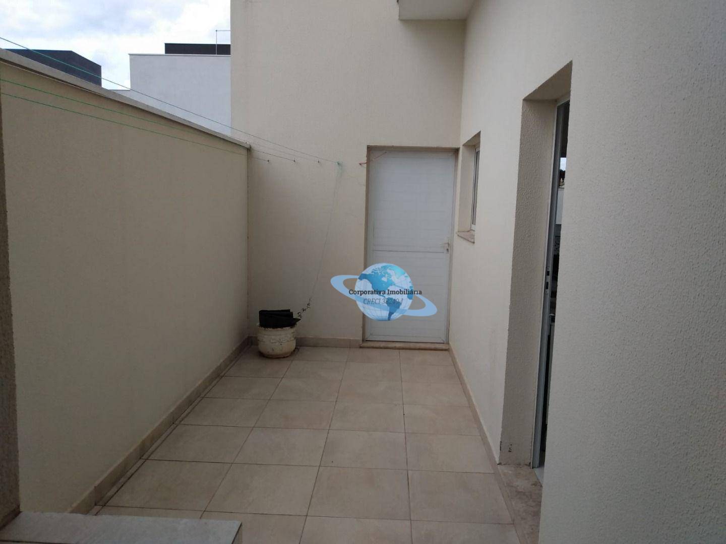 Casa de Condomínio à venda com 3 quartos, 250m² - Foto 24