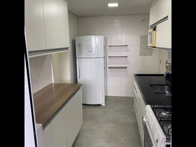 Apartamento à venda com 3 quartos, 100m² - Foto 8