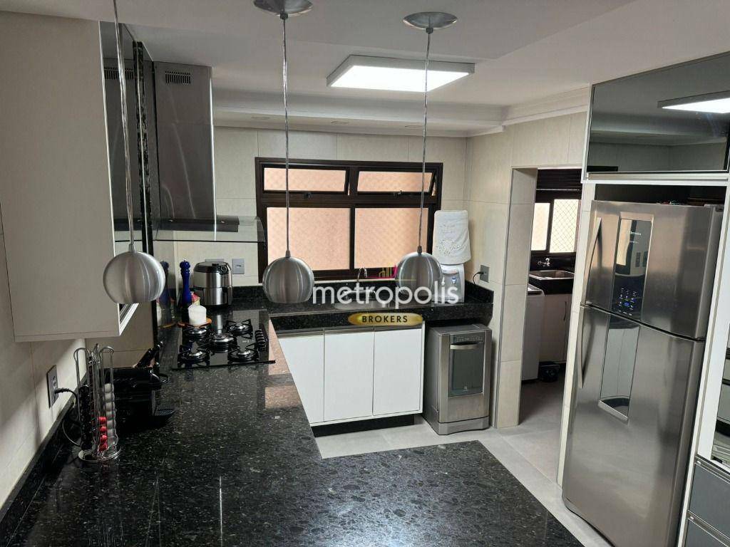 Apartamento à venda com 3 quartos, 130m² - Foto 16