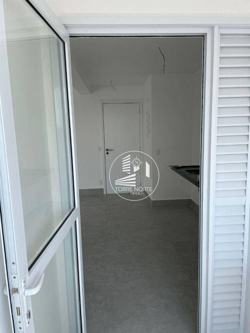 Apartamento à venda com 3 quartos, 106m² - Foto 12