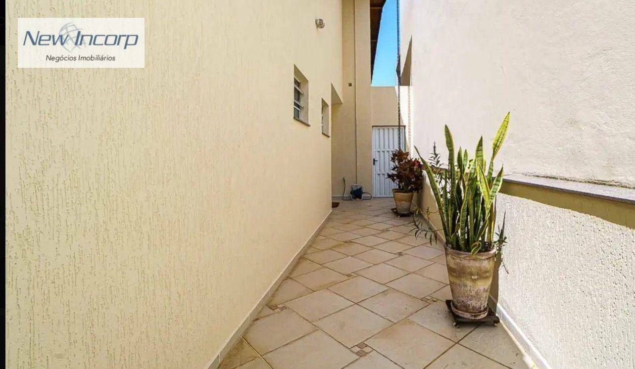 Sobrado à venda com 3 quartos, 444m² - Foto 9