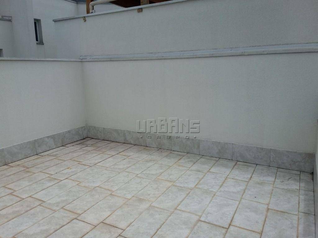 Cobertura à venda com 2 quartos, 88m² - Foto 2