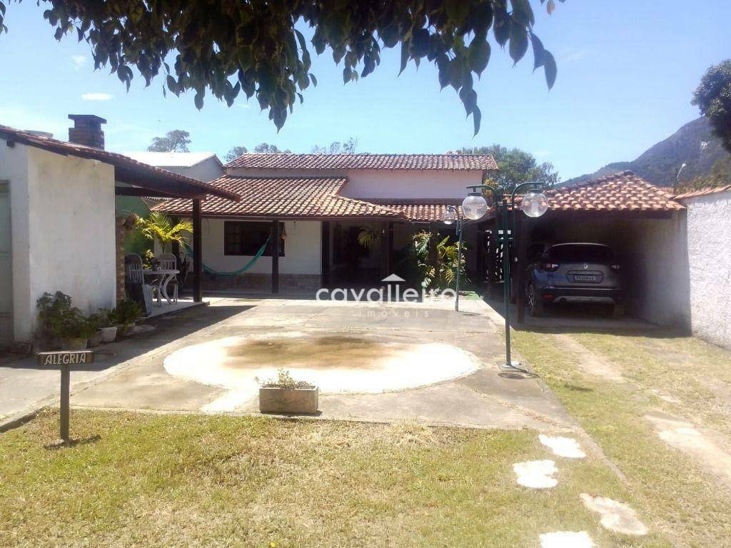 Casa de Condomínio à venda com 2 quartos, 210m² - Foto 1