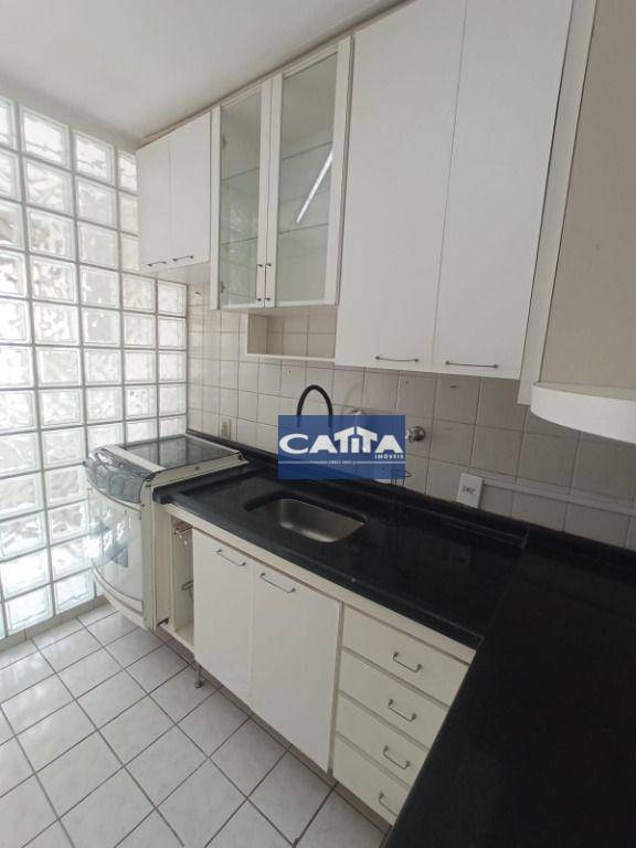 Apartamento à venda com 2 quartos, 65m² - Foto 1