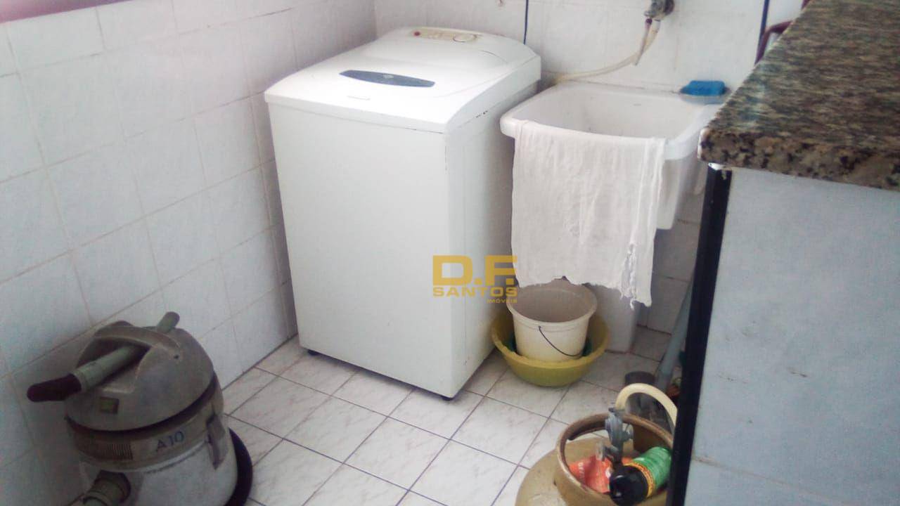 Apartamento à venda e aluguel com 2 quartos, 1m² - Foto 15