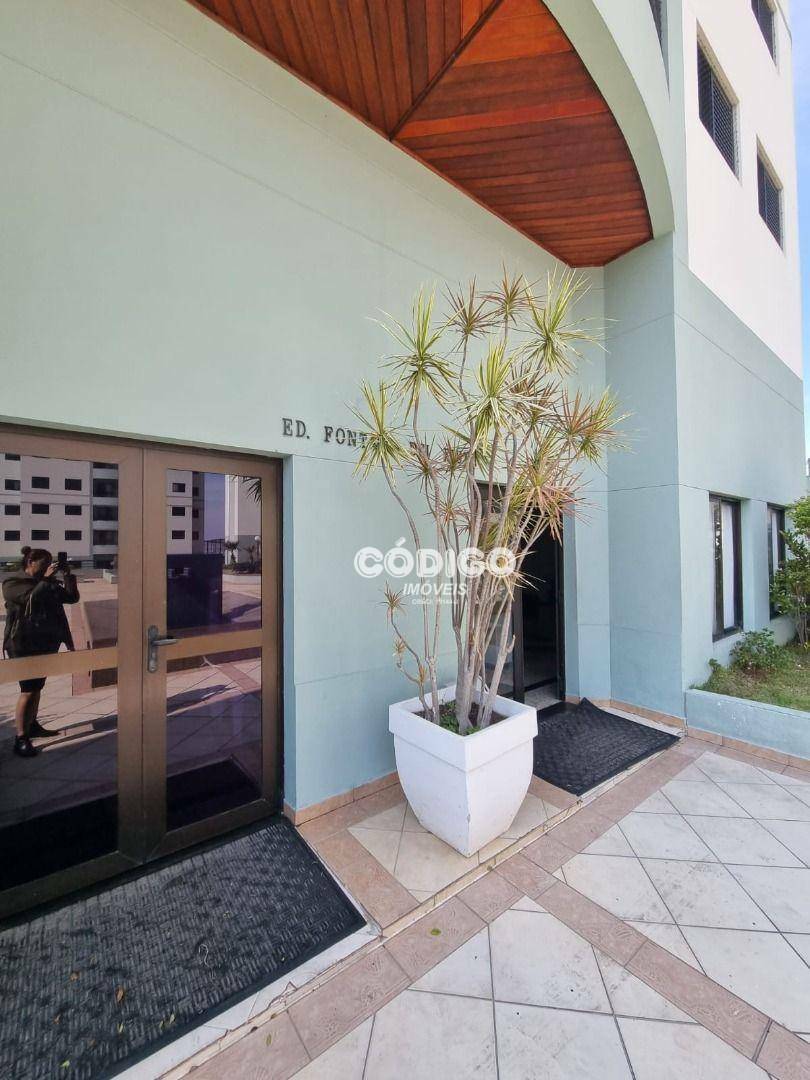 Apartamento à venda com 3 quartos, 64m² - Foto 19