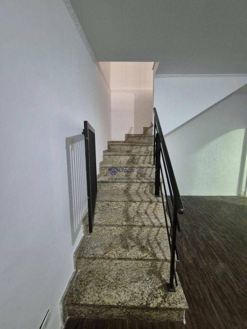 Sobrado para alugar com 3 quartos, 250m² - Foto 7