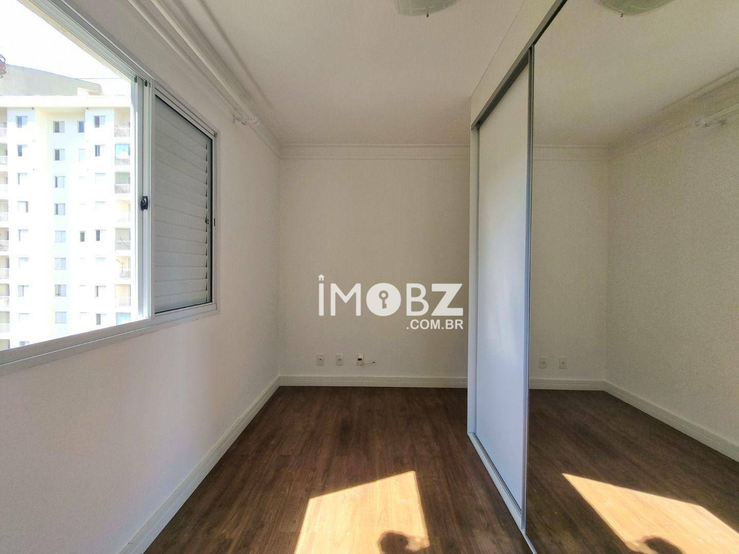 Apartamento à venda com 2 quartos, 68m² - Foto 27