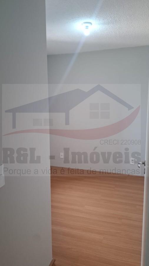 Apartamento para alugar com 2 quartos, 41m² - Foto 2