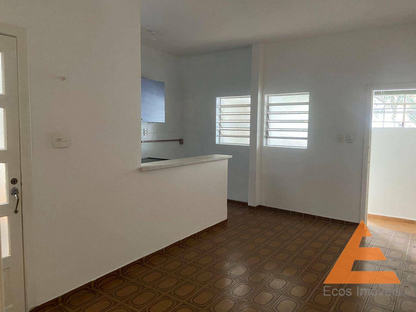 Sobrado para alugar com 3 quartos, 240m² - Foto 8