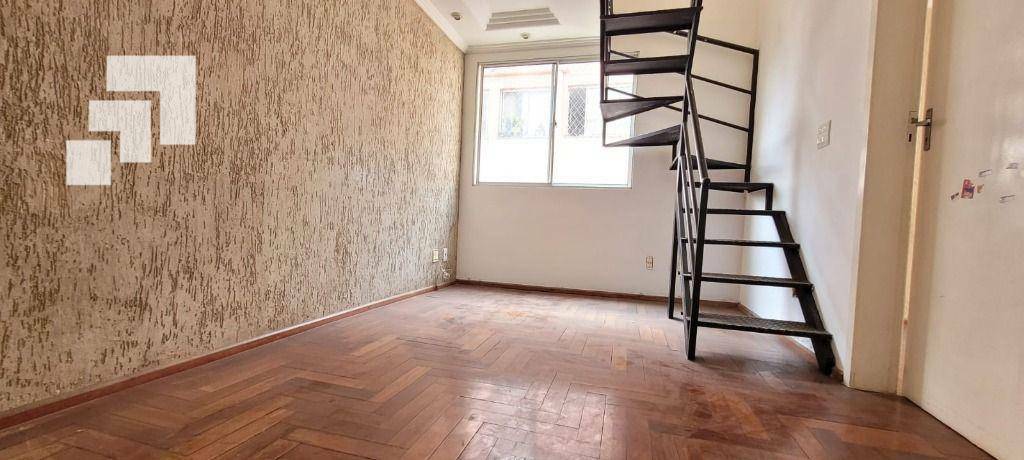 Apartamento à venda com 3 quartos, 90m² - Foto 13