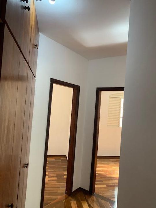 Casa à venda com 3 quartos, 210m² - Foto 20