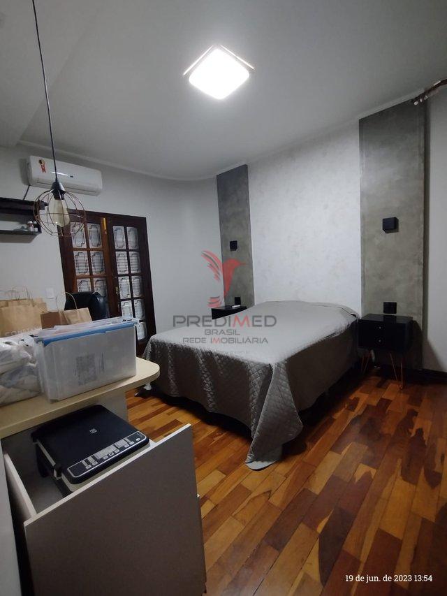 Casa à venda com 3 quartos, 207m² - Foto 6