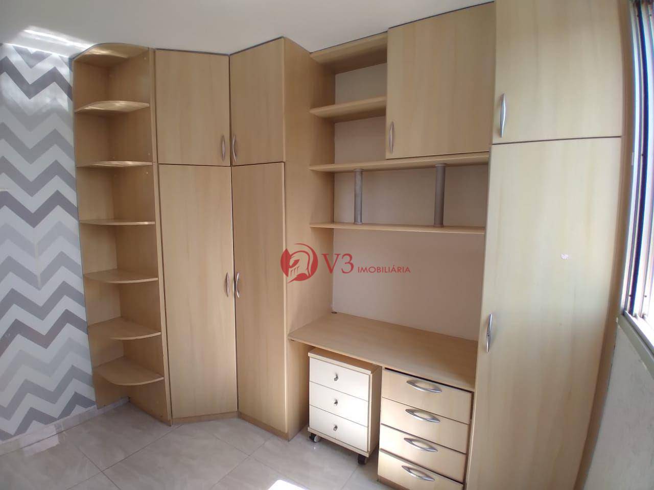 Apartamento à venda com 2 quartos, 45m² - Foto 4