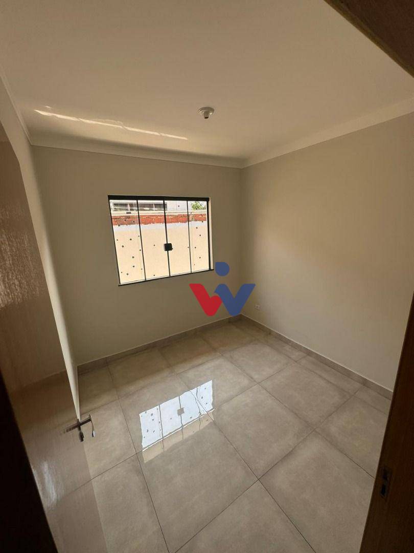 Casa à venda com 2 quartos, 70m² - Foto 16