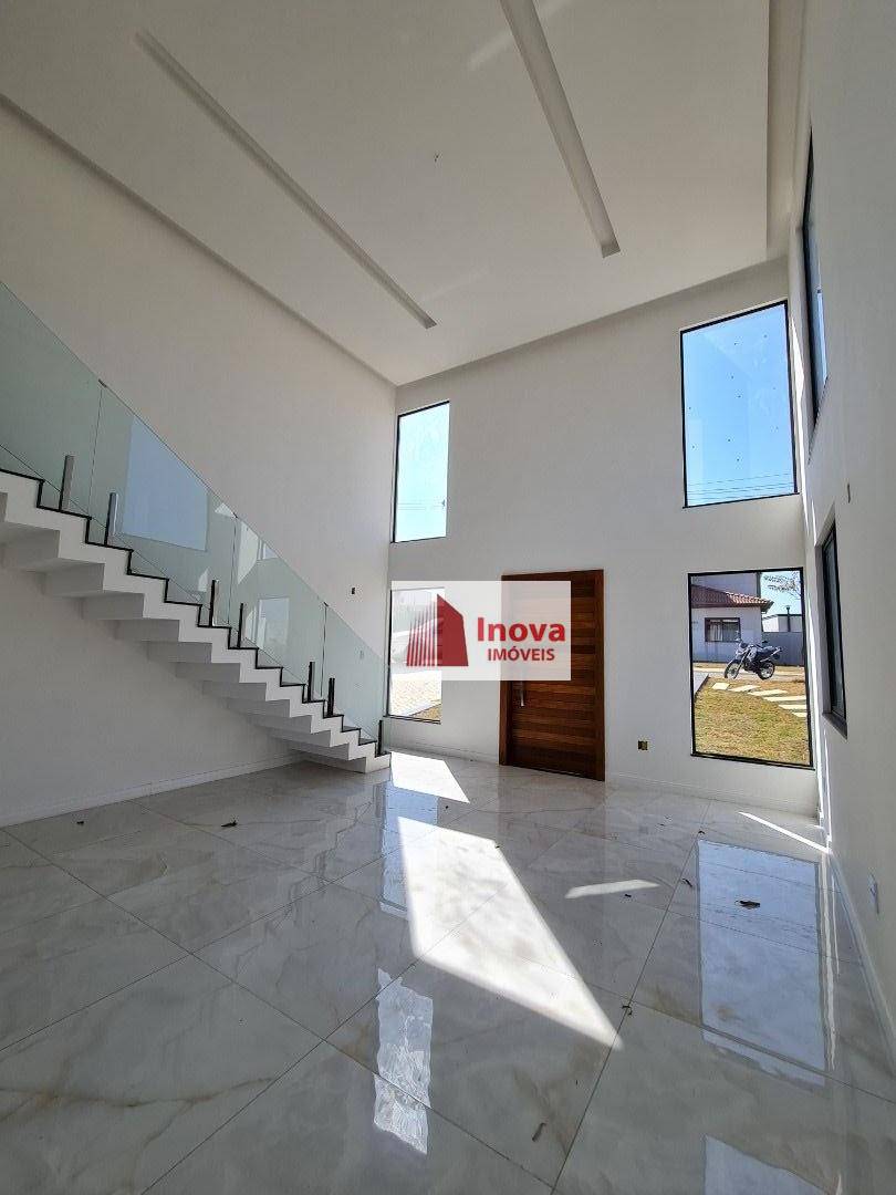 Casa de Condomínio à venda com 4 quartos, 329m² - Foto 3