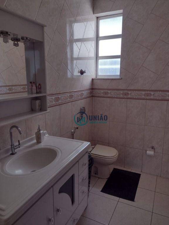 Apartamento à venda com 2 quartos, 70m² - Foto 20