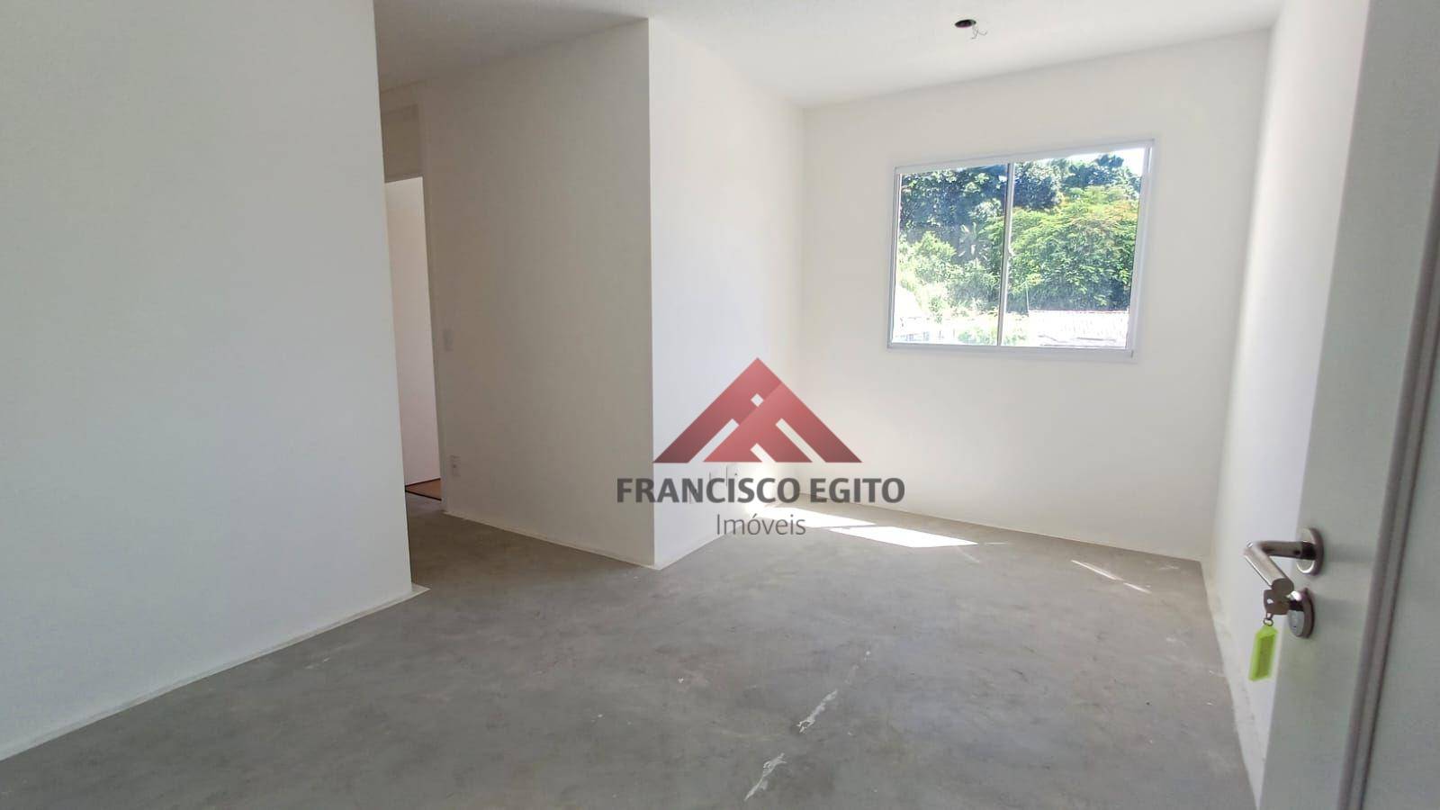 Apartamento à venda com 2 quartos, 42m² - Foto 2